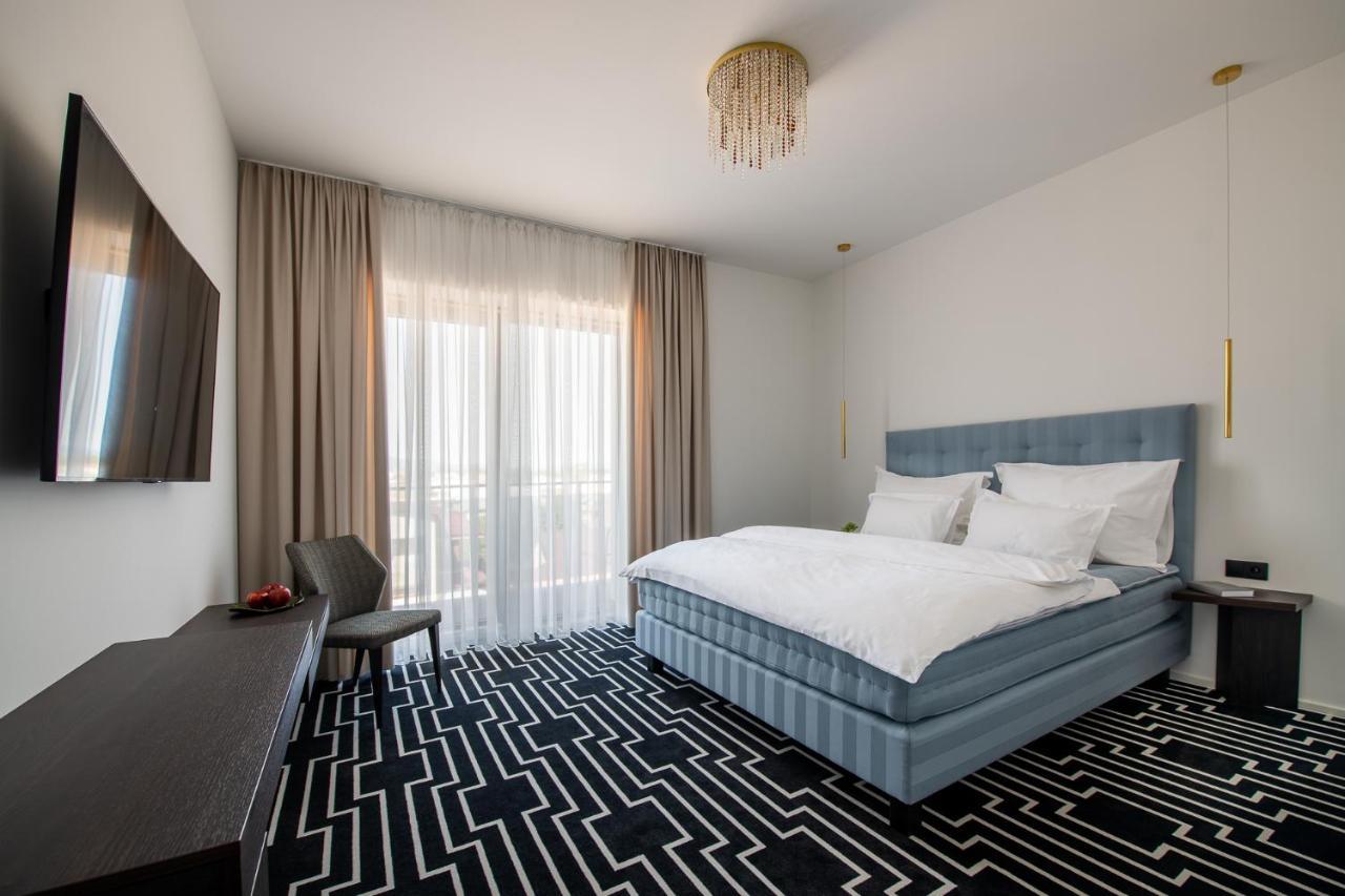 Hotel Zemplen Michalovce Eksteriør billede