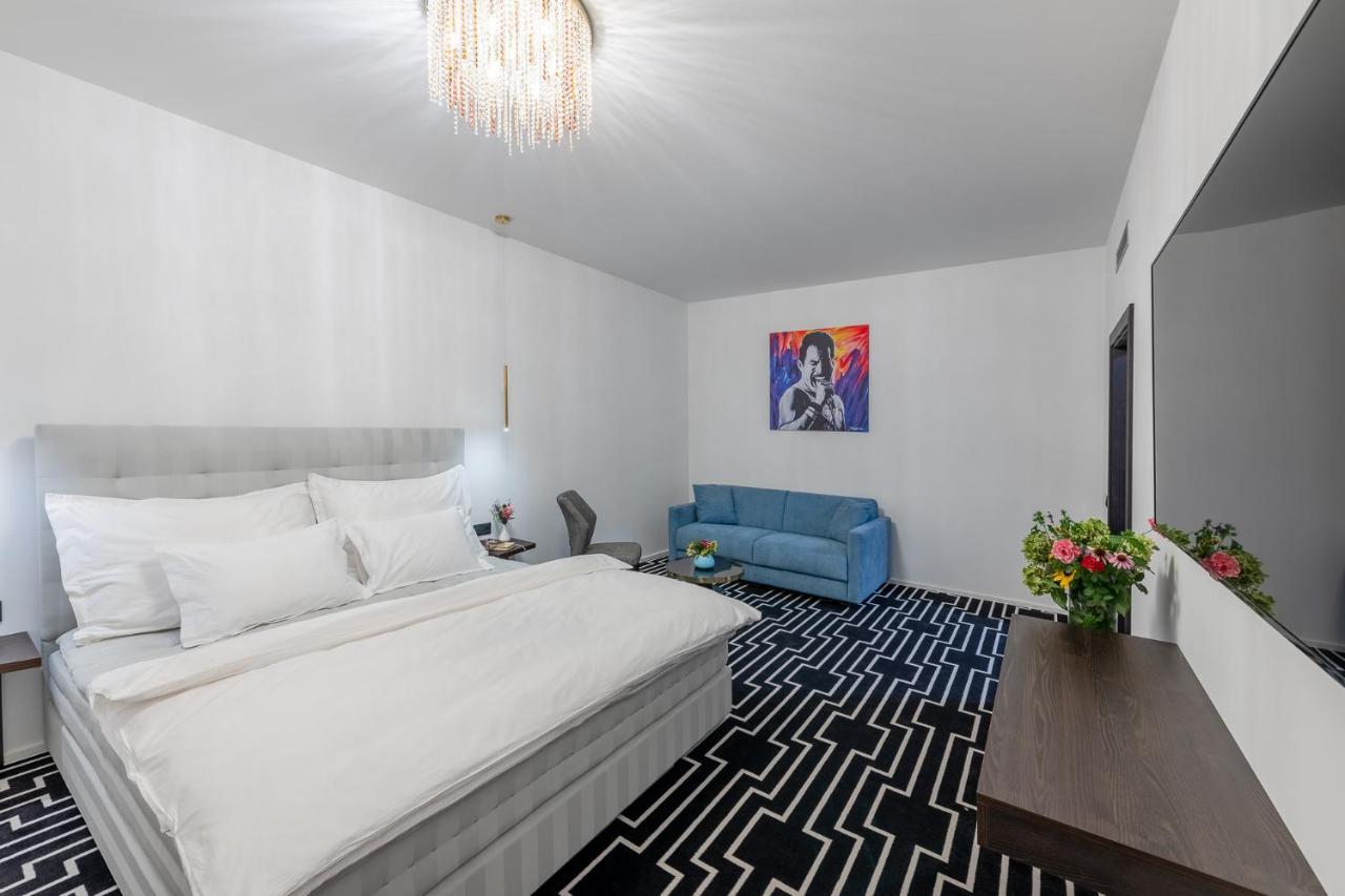 Hotel Zemplen Michalovce Eksteriør billede
